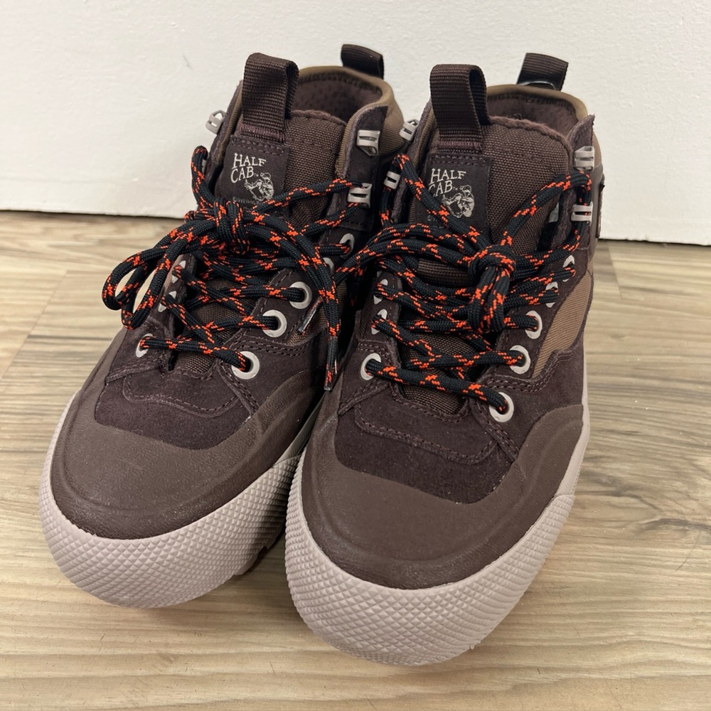 Vans MTE Half Cab Gore-Tex Sneakers Bitter Chocolate VN000CVM7YO Men's 5/Wmn 6.5